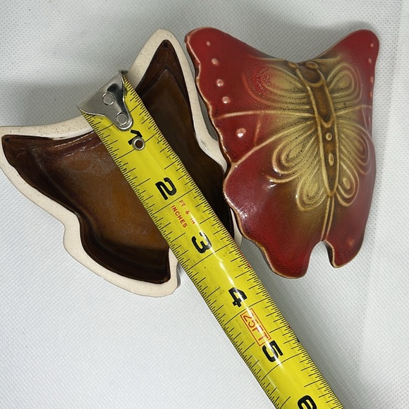 Butterfly ceramic trinket box 3” long 1” deep - Picture 5 of 11